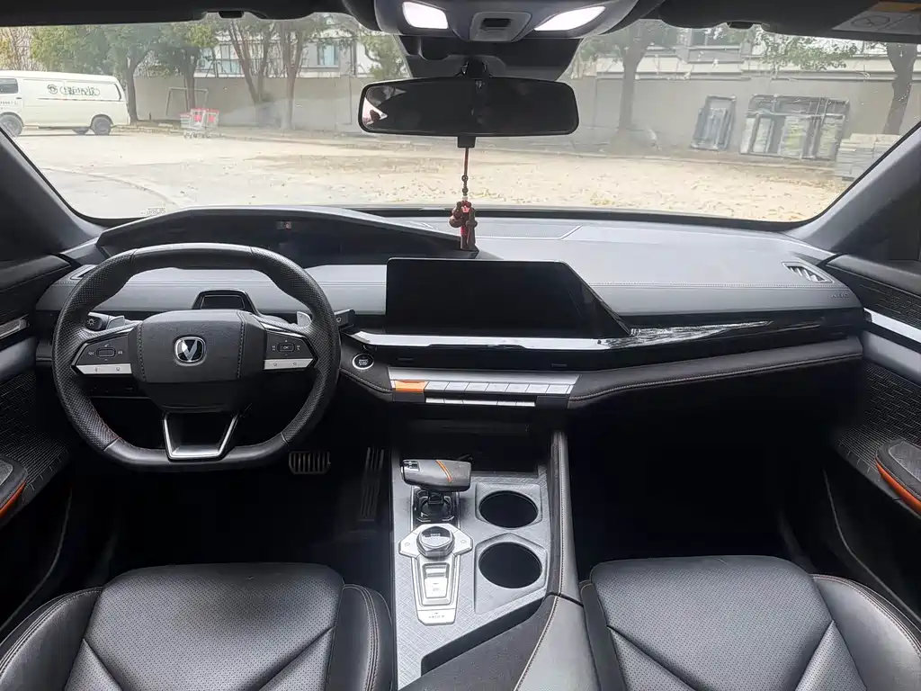 Changan UNI-V 2023 1.5T Sport