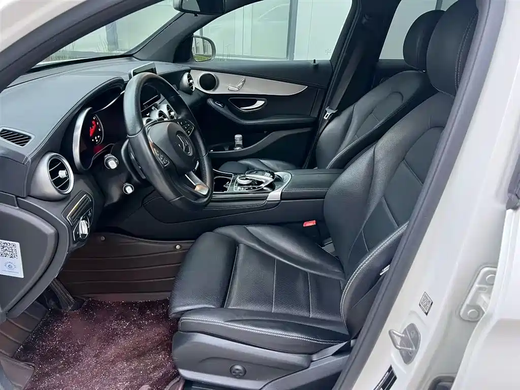 Mercedes-Benz GLC 2018 GLC 200 4MATIC SUV