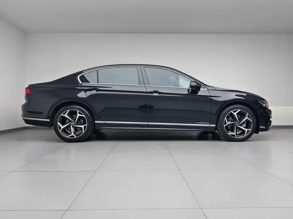 Volkswagen Magotan — миниатюра 7
