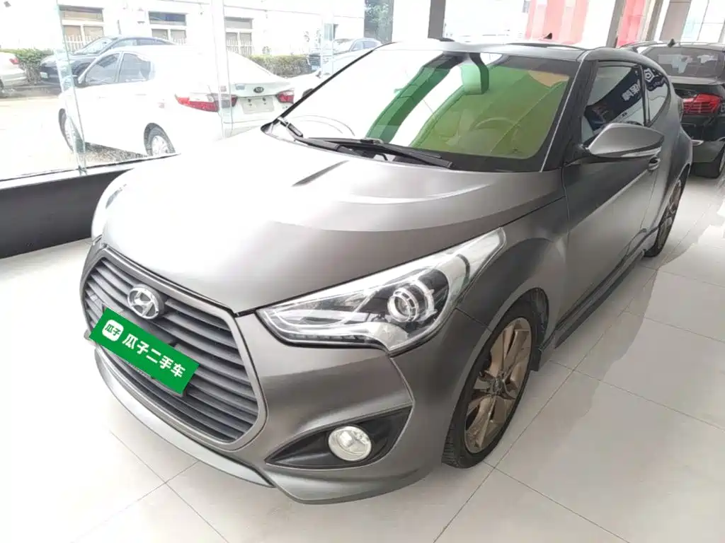 Hyundai Veloster