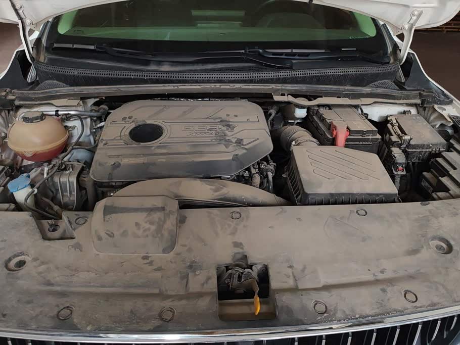 Geely Emgrand S 1.4 л 2021 г. Белый, пробег 15400 км