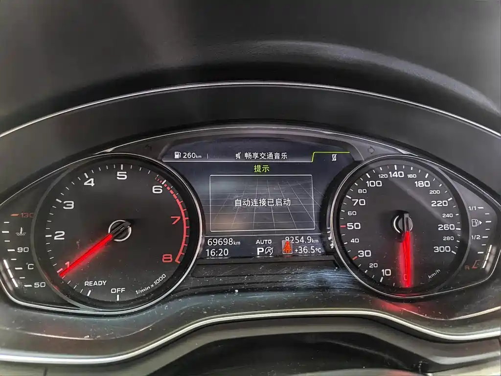 Audi A4L — миниатюра 11