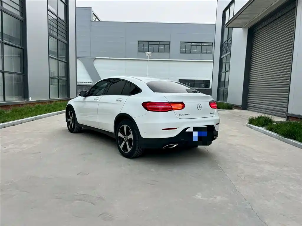 Mercedes-Benz GLC 2018 GLC 200 4MATIC SUV