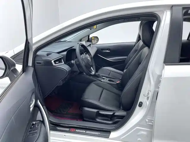 Toyota Corolla - фото 12