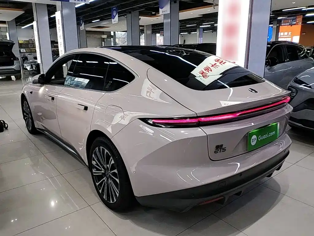 NIO ET5 — миниатюра 5