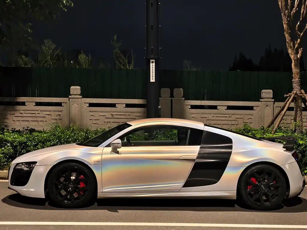 Audi R8 — миниатюра 9