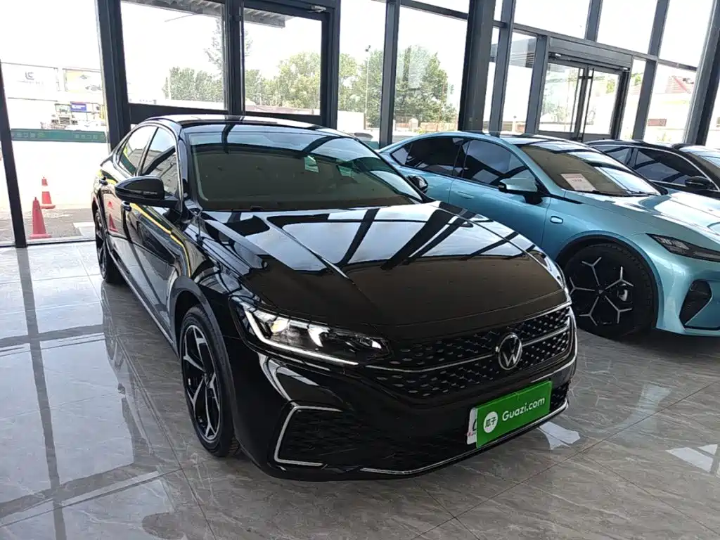 Volkswagen Passat 2026 330TSI Elite