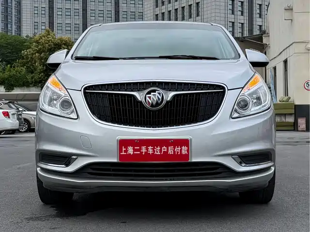 Buick GL 8 2017 25 S Comfort V — фото 1