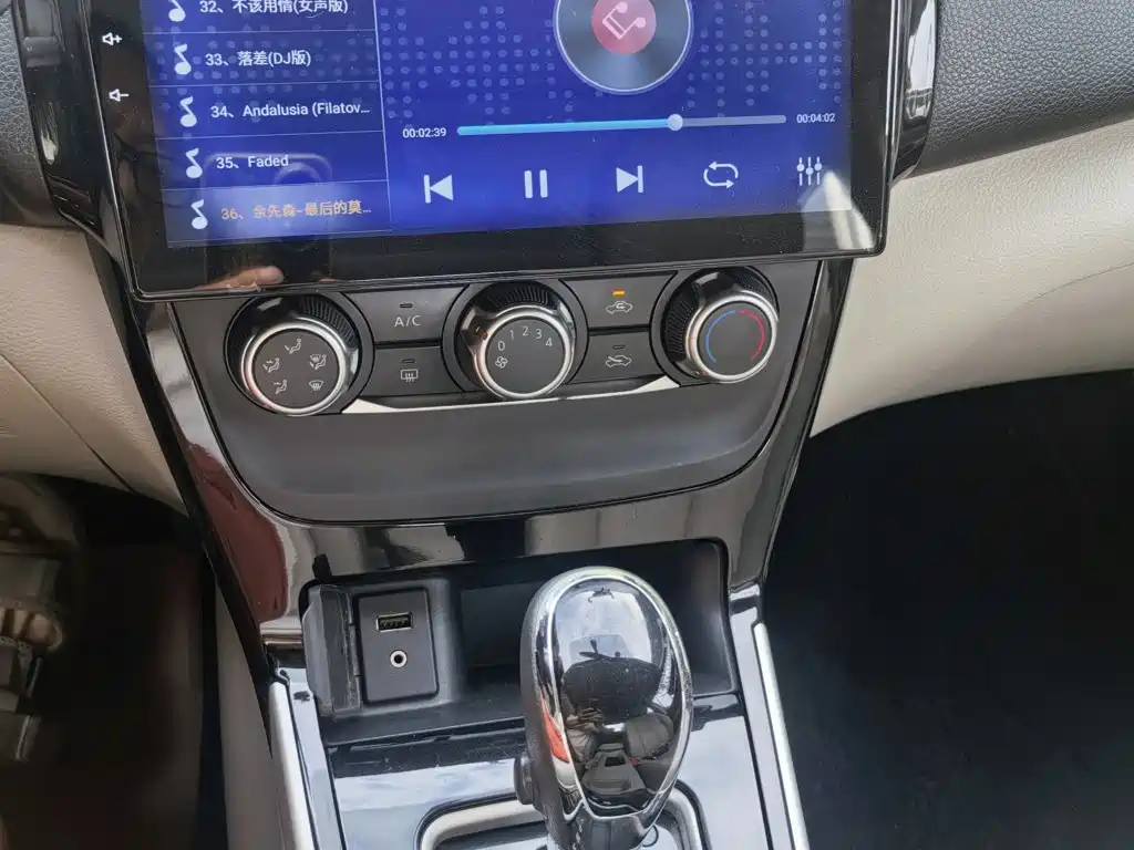 Nissan Sylphy — миниатюра 6