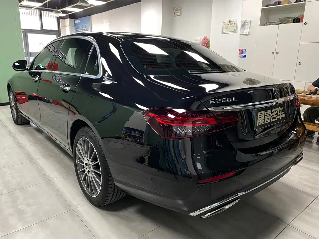 Mercedes-Benz E-Class E 2021 E 260 L 4MATIC