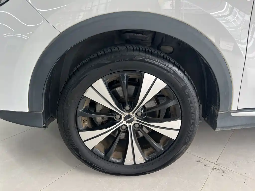 Roewe RX5 — миниатюра 2