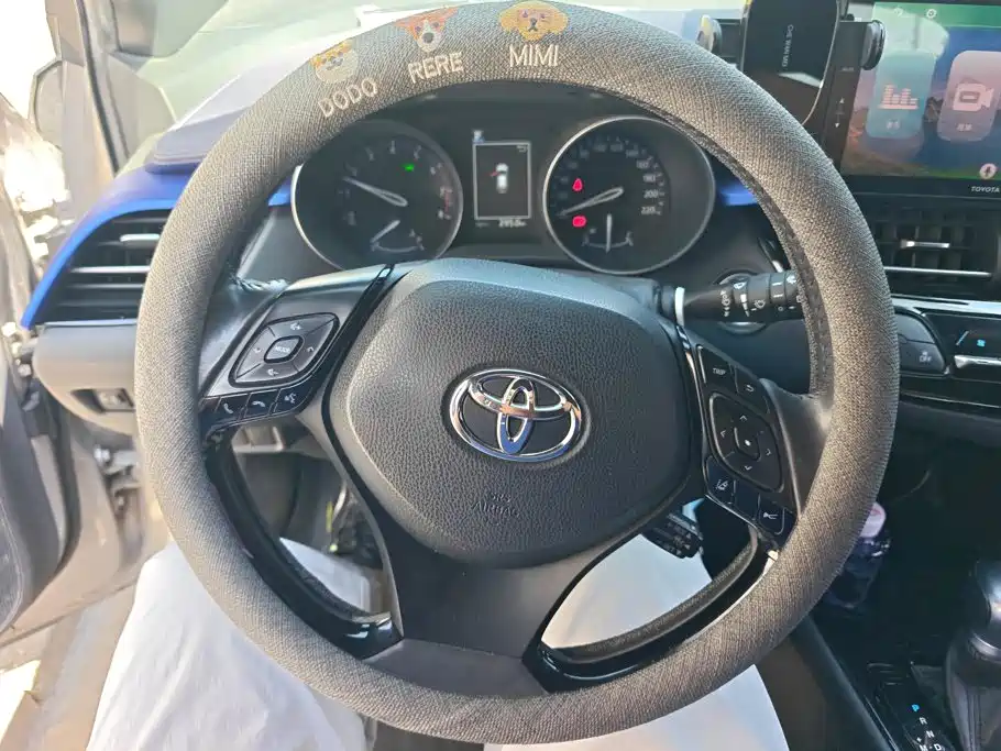 Toyota IZOA — миниатюра 15