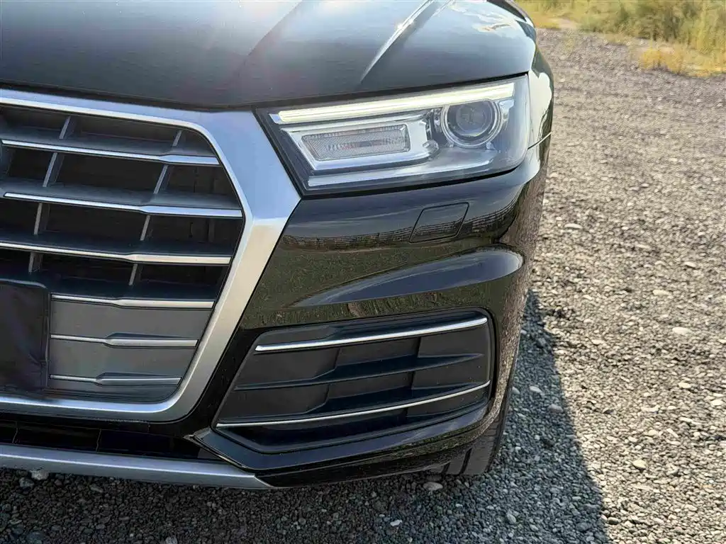Audi Q5L — миниатюра 13