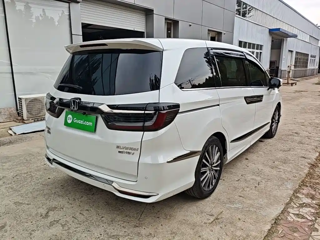 Honda Elysion — миниатюра 7