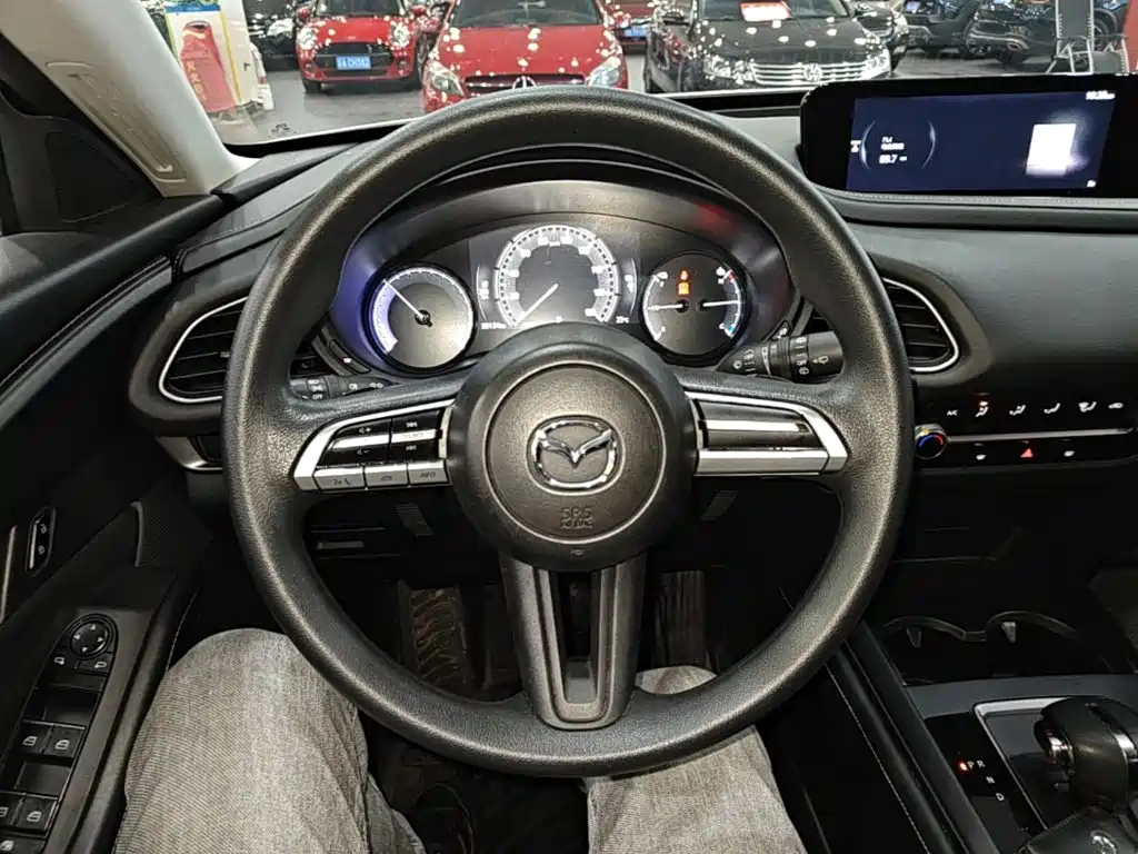 Mazda CX-30 EV — миниатюра 11