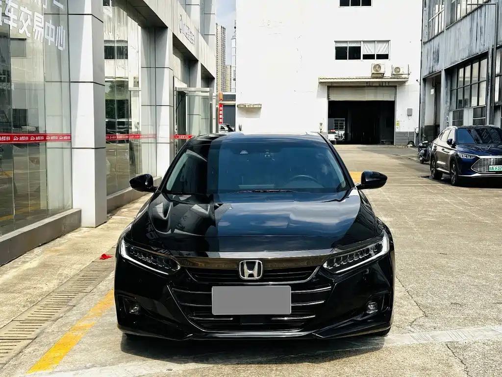 Honda Accord — миниатюра 2