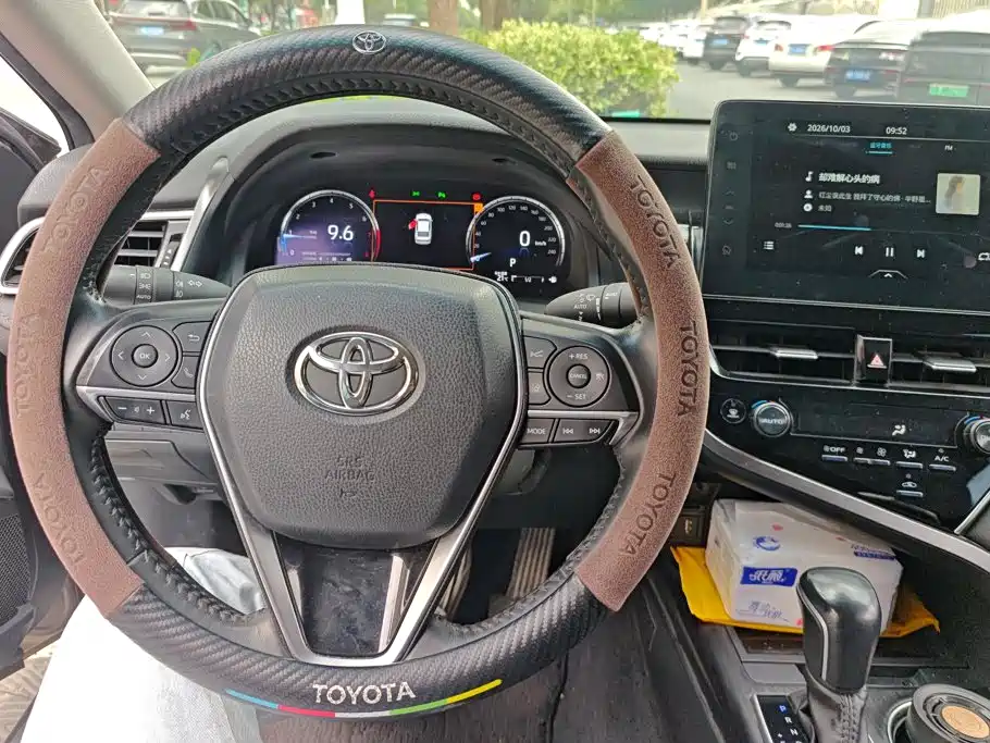 Toyota Camry — миниатюра 15