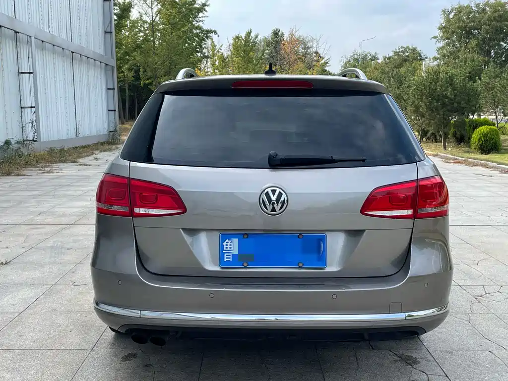 Volkswagen Magotan (Import) — миниатюра 5