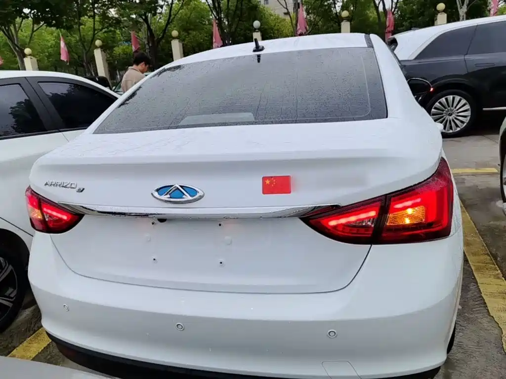 Chery New Energy Arrizo e — миниатюра 6