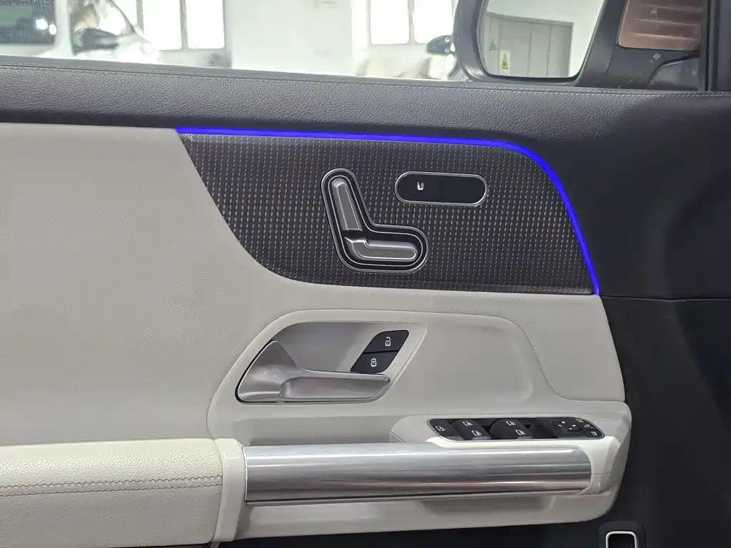 Mercedes-Benz EQA — миниатюра 6