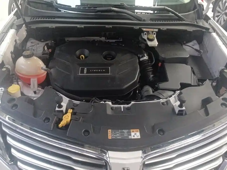 Lincoln MKC — миниатюра 10