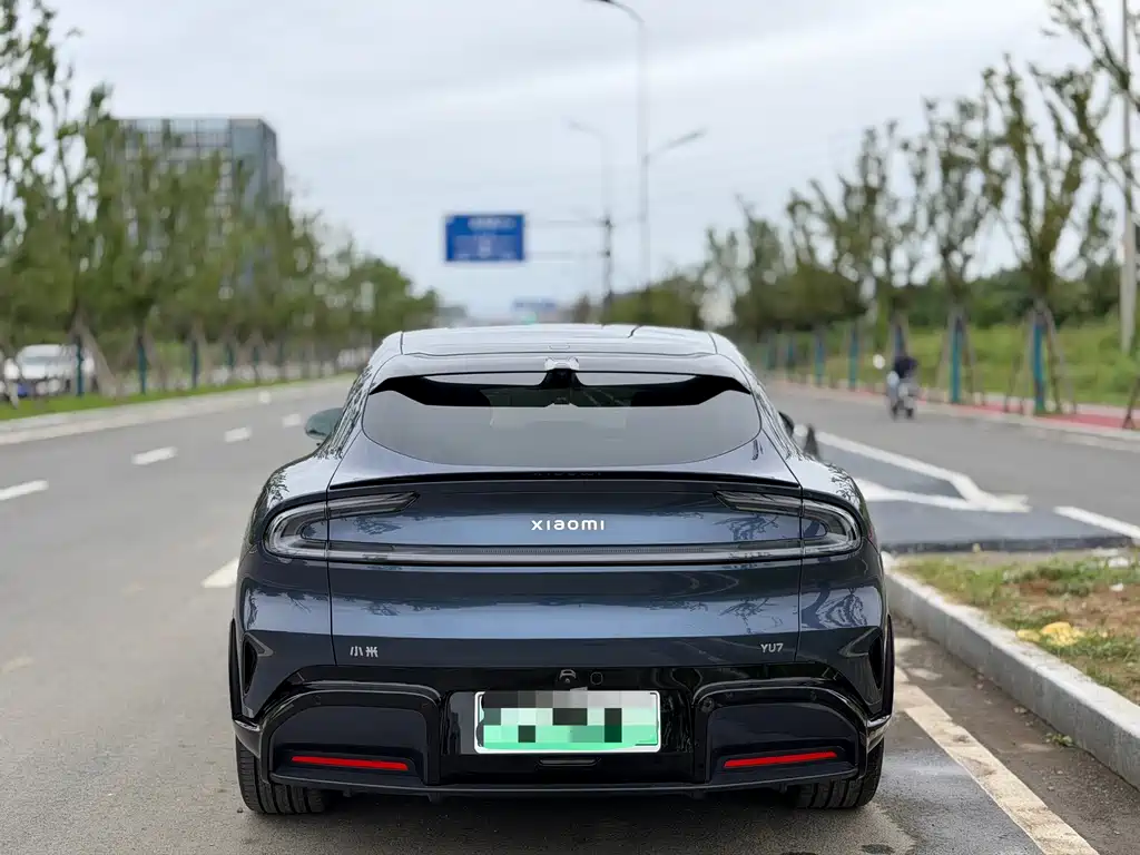 Xiaomi YU7 — миниатюра 4