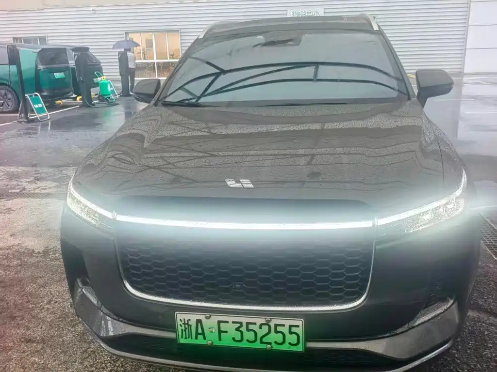 Li Auto Li ONE — миниатюра 2