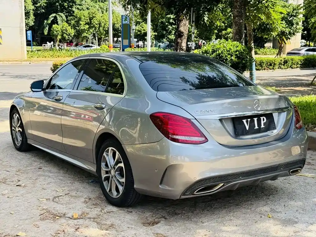 Mercedes-Benz C-Class — миниатюра 9