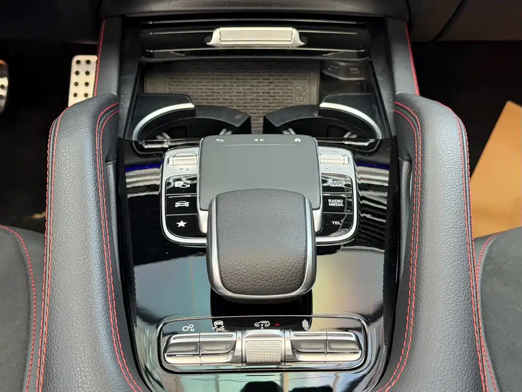 Mercedes-Benz GLE AMG — миниатюра 11