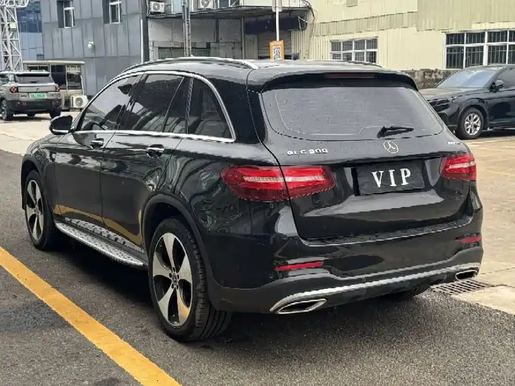 Mercedes-Benz GLC — миниатюра 9