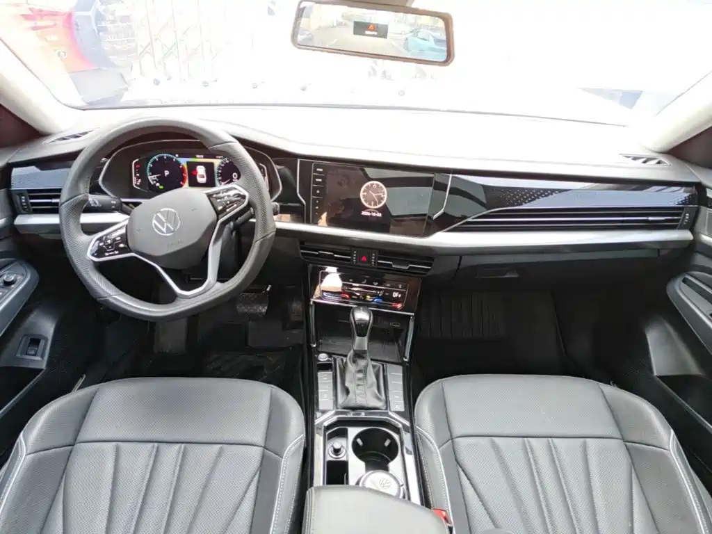 Volkswagen Passat — миниатюра 10