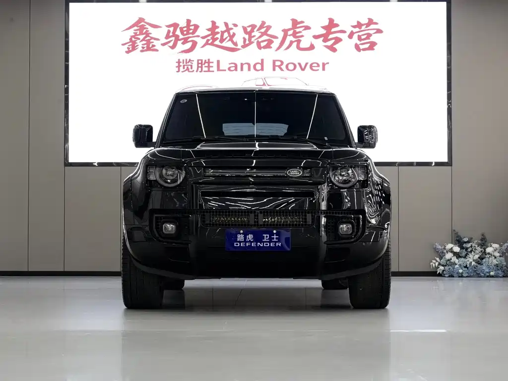 Land Rover Land Rover Defender 2025 110 3.0T P400 X-Dynamic HSE
