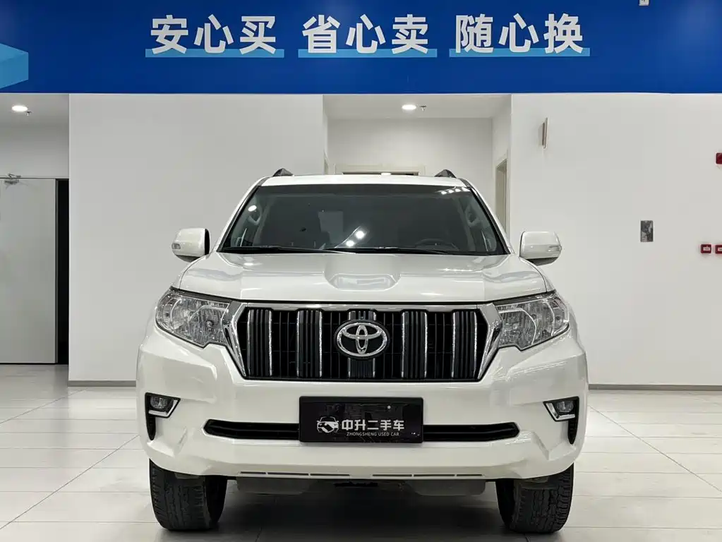 TOYOTA PRADO