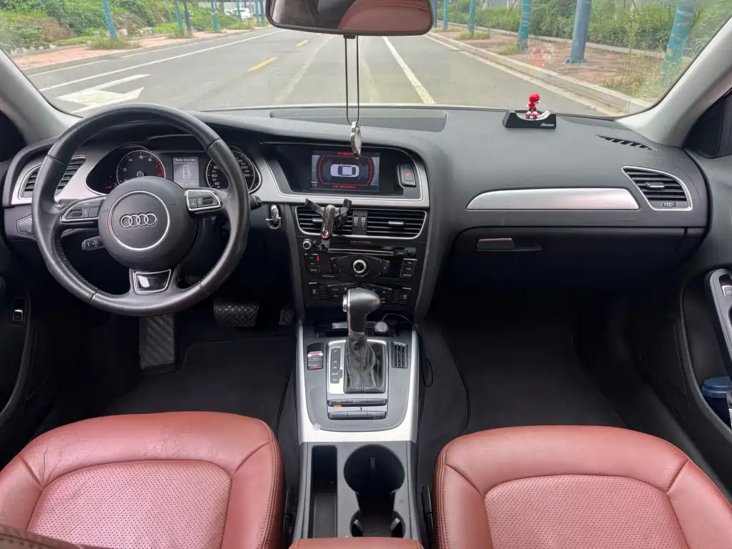 Audi A4L — миниатюра 11