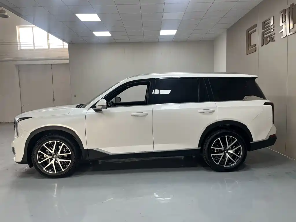 GAC Motor Trumpchi GS8 — миниатюра 13