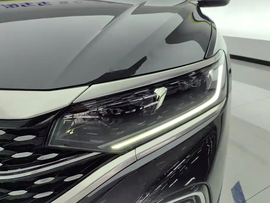 Volkswagen Passat — миниатюра 5
