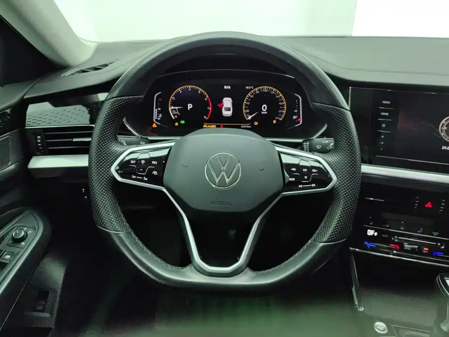 Volkswagen Passat — миниатюра 15