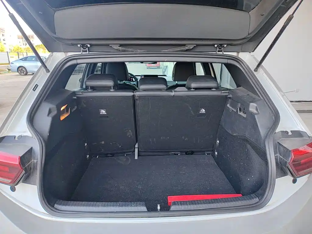 Volkswagen ID.3 — миниатюра 19