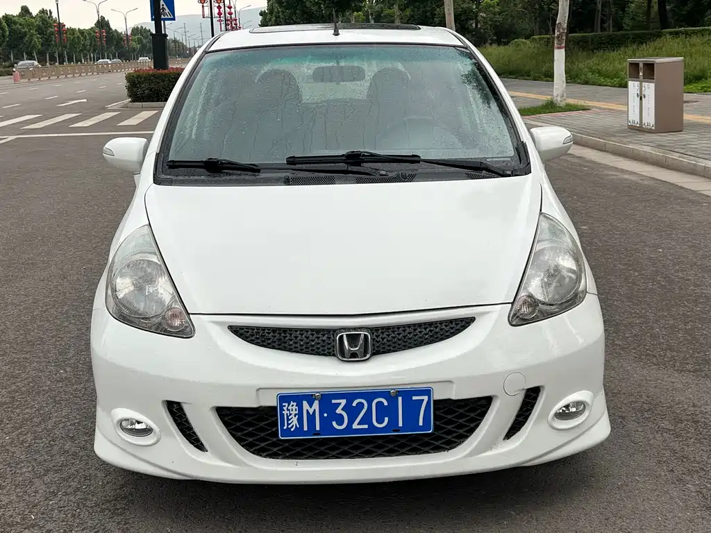 Honda Fit 2007 1.5L CVT Comfort