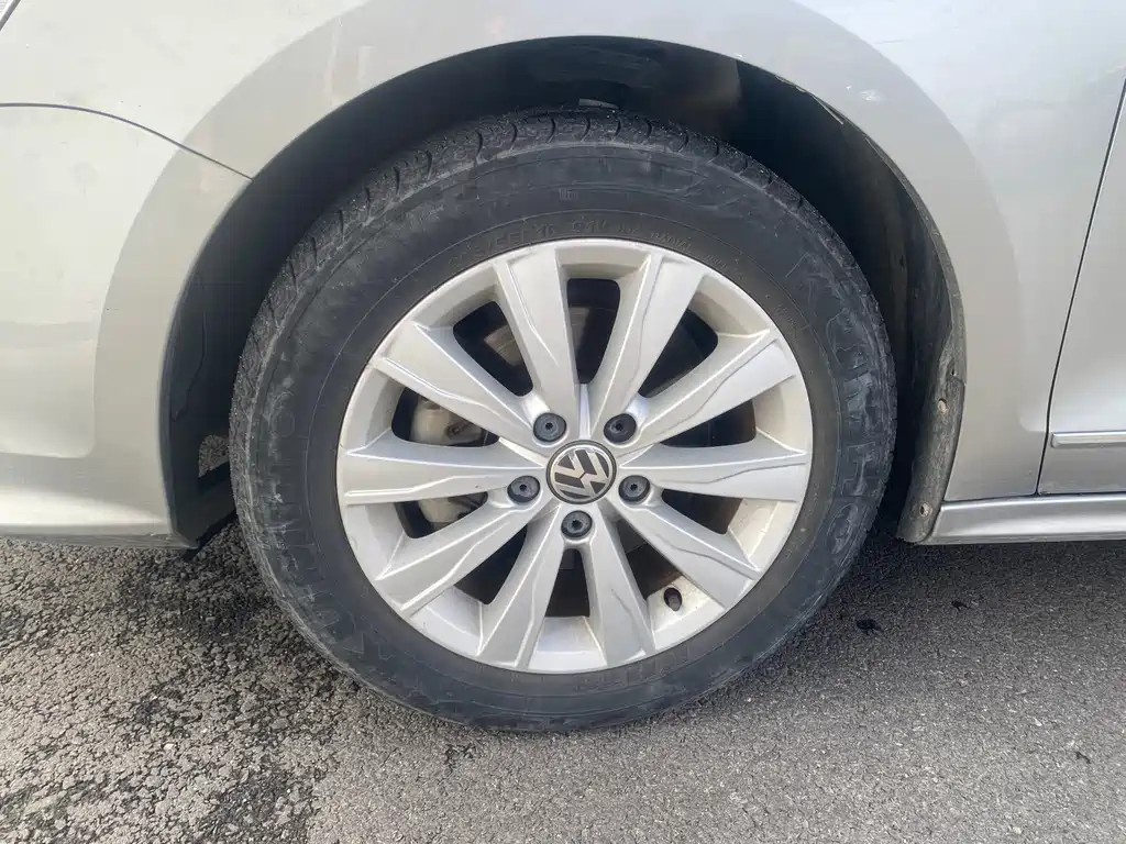 Volkswagen Sagitar — миниатюра 11
