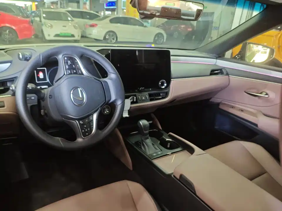 Lexus ES — миниатюра 3