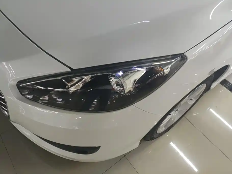 Peugeot 308 — миниатюра 5