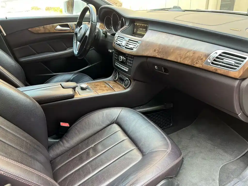 Mercedes-Benz CLS 2012 CLS 300 CGI