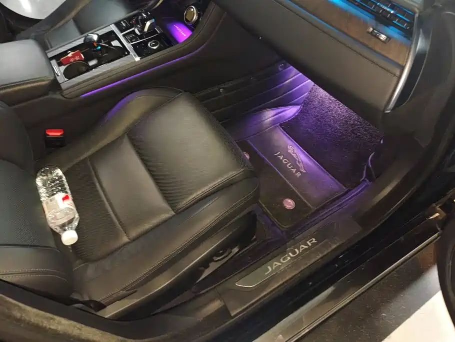 Jaguar XFL — миниатюра 8
