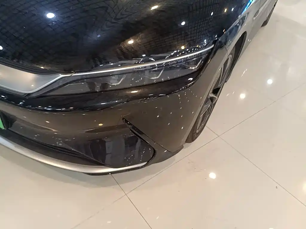 BYD Han — миниатюра 24