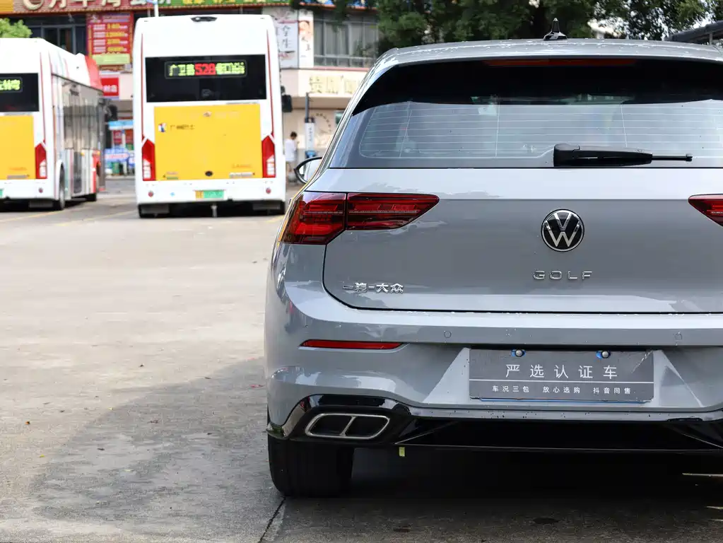 Volkswagen Golf — миниатюра 17