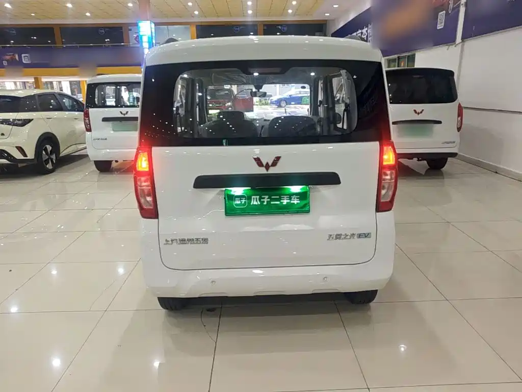 Wuling Zhiguang EV — миниатюра 6