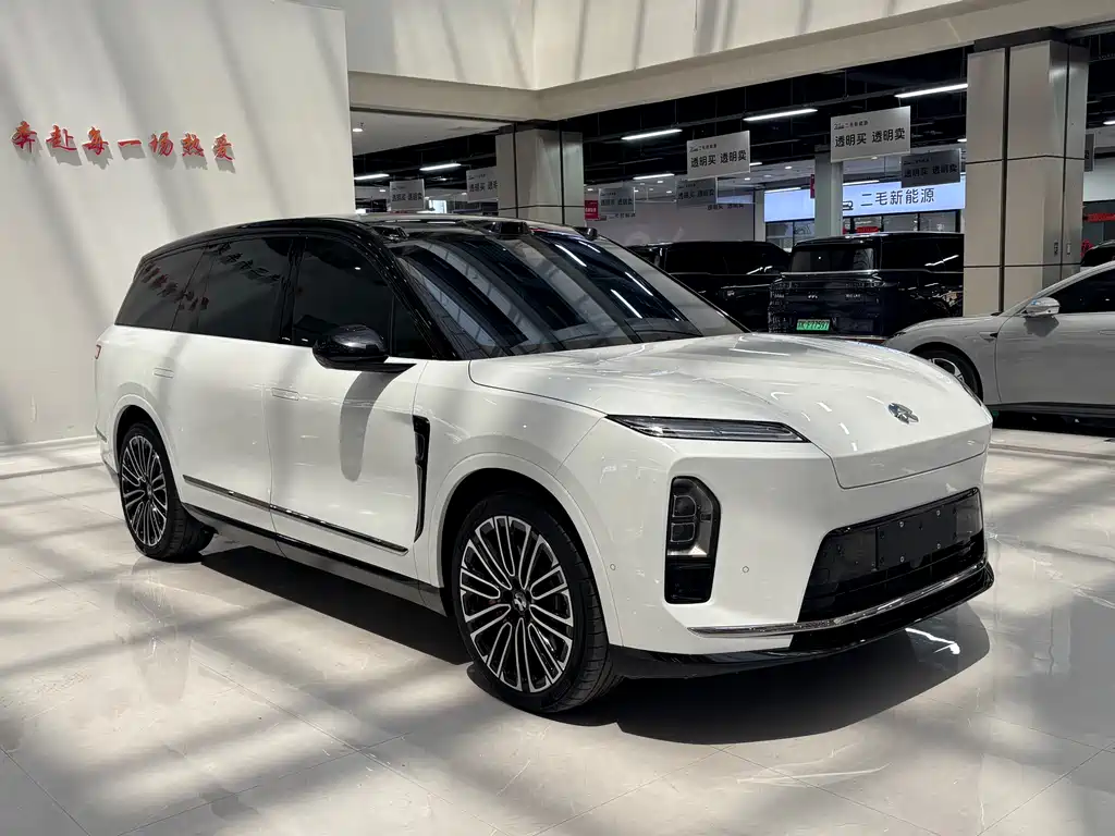 NIO ES8 2026 мест Executive