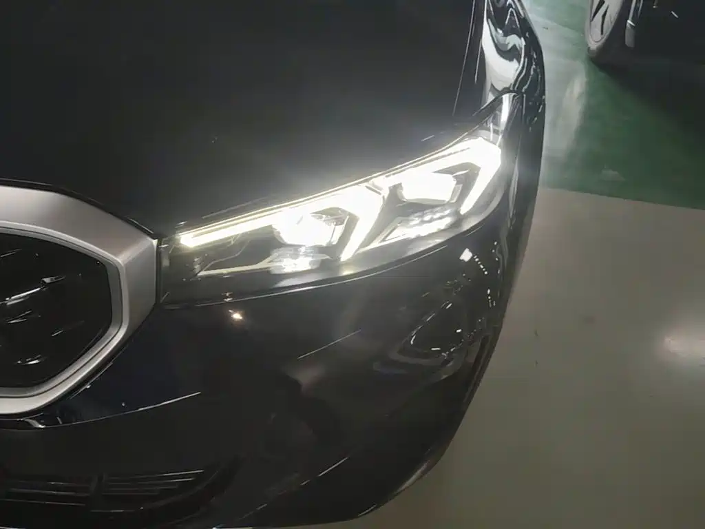 BMW i3 — миниатюра 24