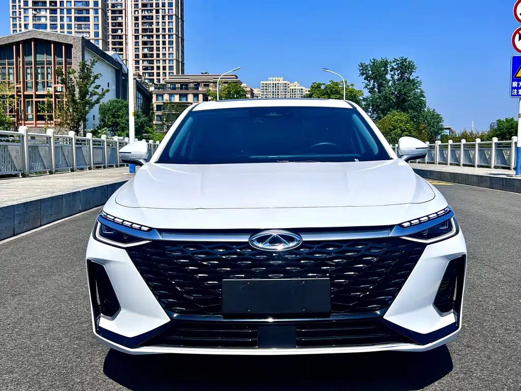 Chery Arrizo 8 — миниатюра 4